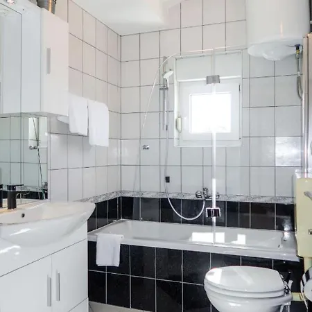 Apartmán Andrija - Rab314 By Interhome